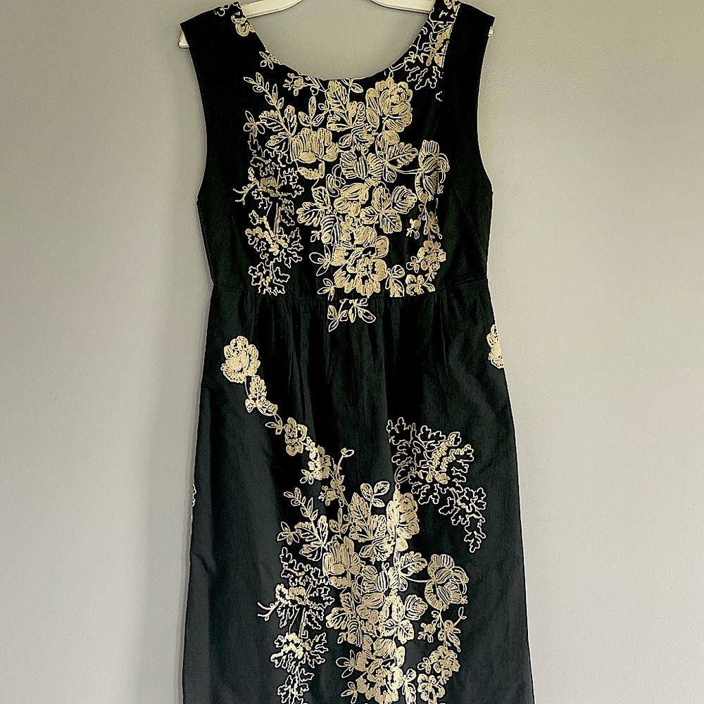 J. Crew size 2 dress with floral details